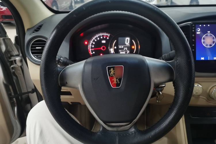 Used Roewe 350 2014 1.5L Automatic Xunda Edition Interior 1
