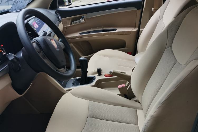Used Roewe 350 2014 1.5L Manual Xunchi Edition Interior 2