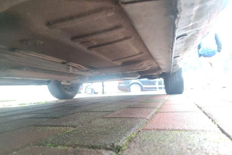 Used Roewe 350 2010 350S 1.5L Automatic Xunda Edition Chassis Front Left