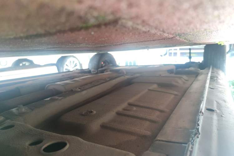 Used Roewe 350 2010 350S 1.5L Automatic Xunda Edition Chassis Front Right