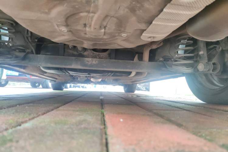 Used Roewe 350 2010 350S 1.5L Automatic Xunda Edition Chassis Rear