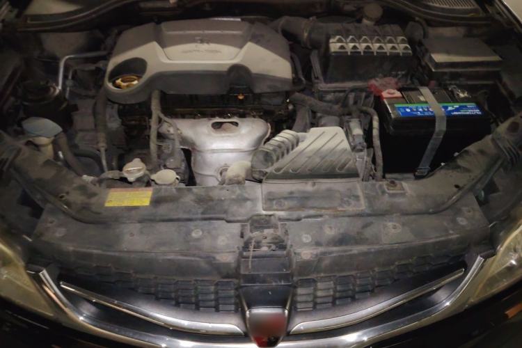 Used Roewe 350 2010 350D 1.5L Automatic Xunhao Edition Engine Bay