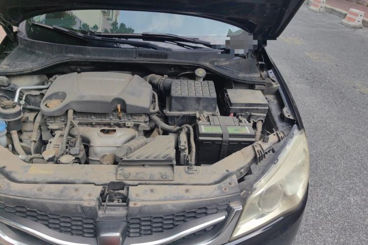 Used Roewe 350 2010 350C 1.5L Manual Xunzhi Edition Engine Bay Left