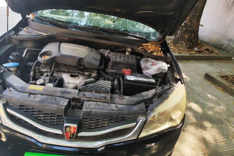 Used Roewe 350 2010 350C 1.5L Automatic Xunyi Edition Engine Bay Left
