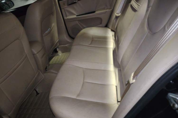 Used Roewe 350 2010 350D 1.5L Automatic Xunhao Edition Left Rear Seat
