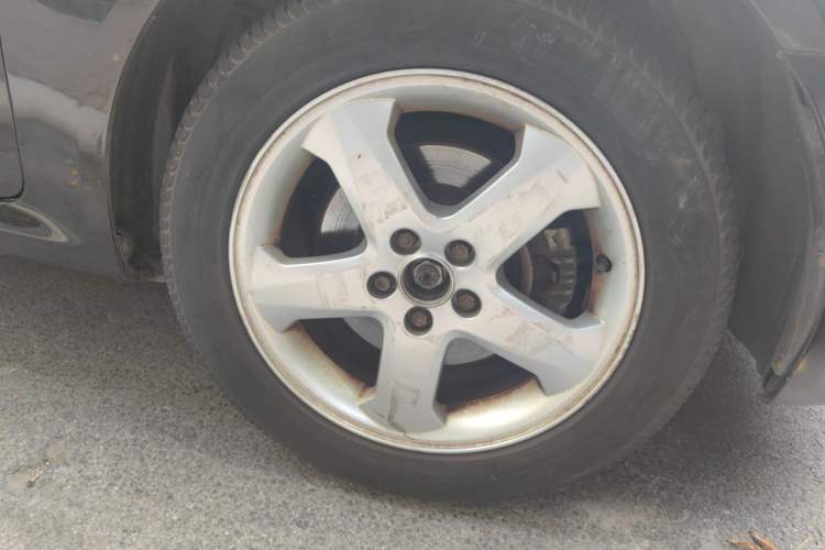 Used Roewe 350 2010 350C 1.5L Manual Xunzhi Edition Right Front Wheel Hub