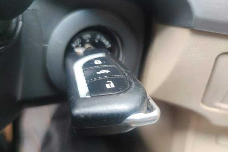 Used Roewe 350 2010 350S 1.5L Automatic Xunda Edition Vehicle Key