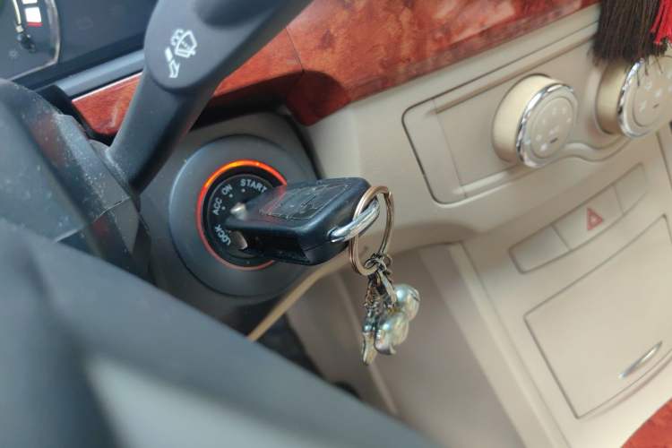 Used Roewe 350 2010 350C 1.5L Manual Xunzhi Edition Vehicle Key