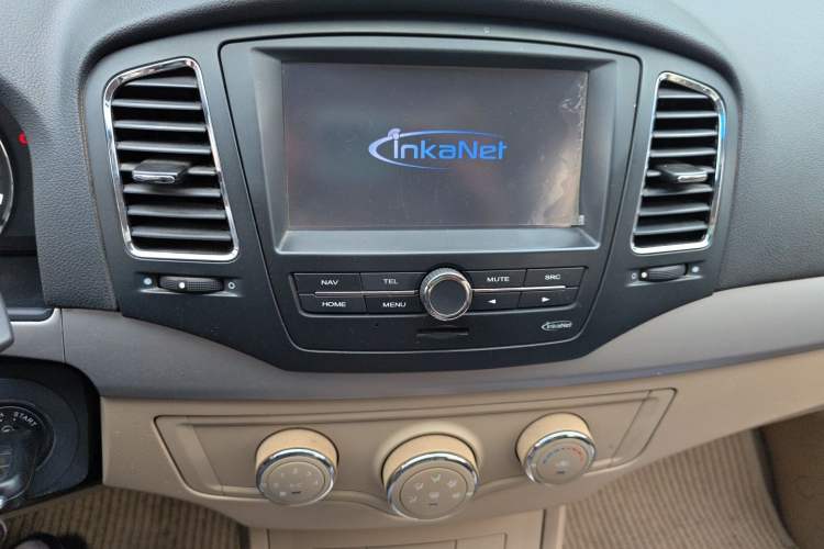 Used Roewe 350 2010 350S 1.5L Manual Xunchi Edition Audio And AC Panel