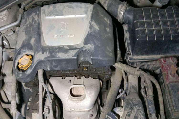 Used Roewe 350 2010 350D 1.5L Automatic Xunhao Edition Engine Bay