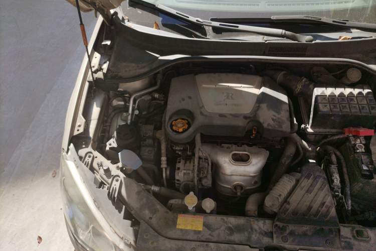 Used Roewe 350 2010 350C 1.5L Automatic Xunyi Edition Engine Bay Right