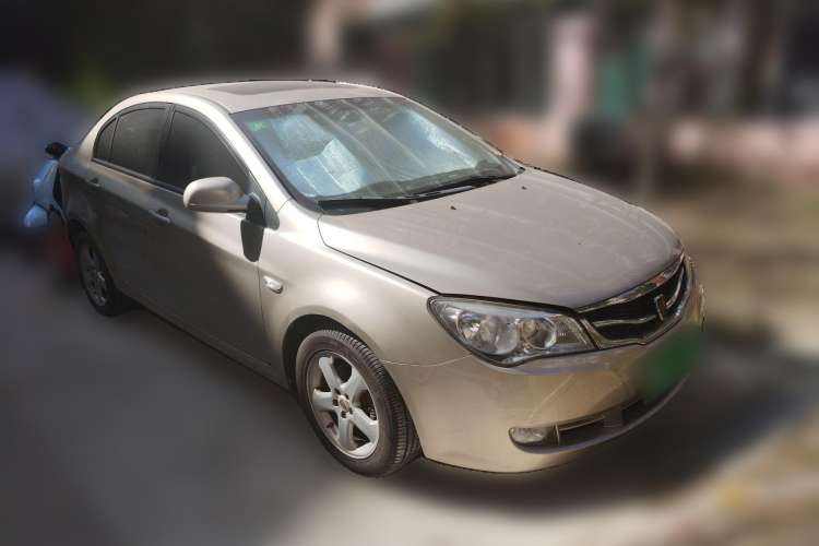 Used Roewe 350 2010 350C 1.5L Automatic Xunyi Edition Front Right 45 Deg