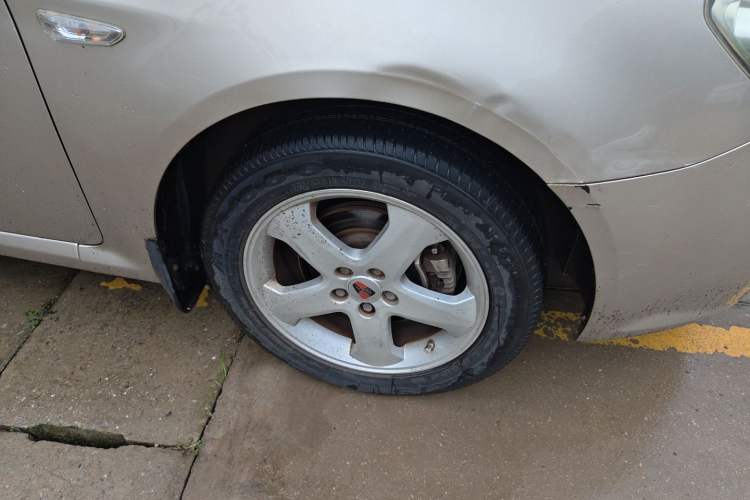 Used Roewe 350 2010 350S 1.5L Manual Xunchi Edition Right Front Wheel Hub