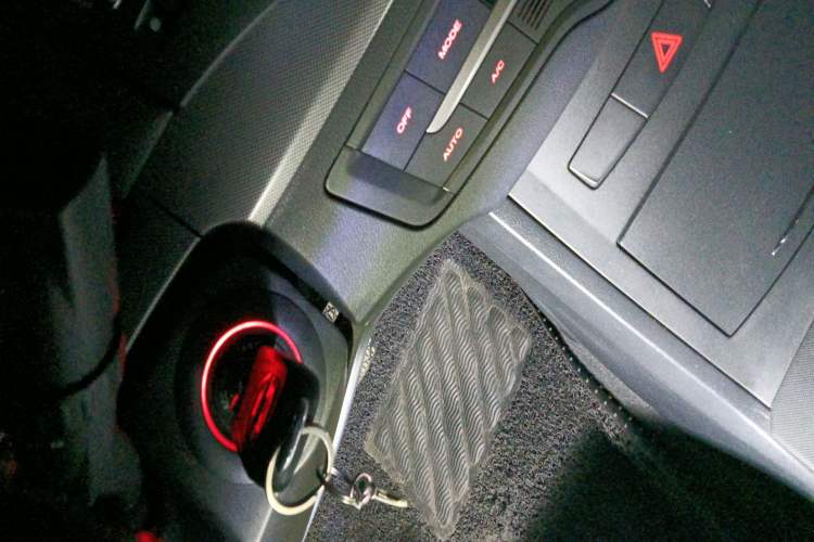Used Roewe 350 2010 350D 1.5L Automatic Xunhao Edition Vehicle Key