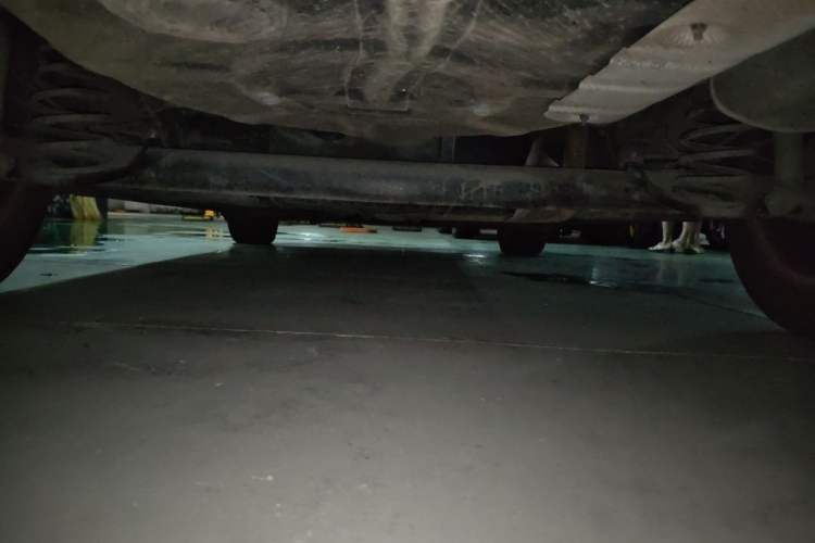 Used Roewe 350 2010 350C 1.5L Manual Xunzhi Edition Chassis Rear