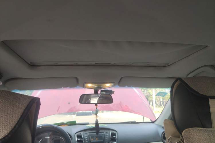 Used Roewe 350 2010 350C 1.5L Automatic Xunyi Edition Headliner