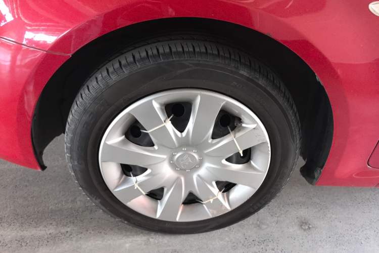 Used Roewe 350 2010 350S 1.5L Automatic Xunda Edition Left Front Wheel Hub