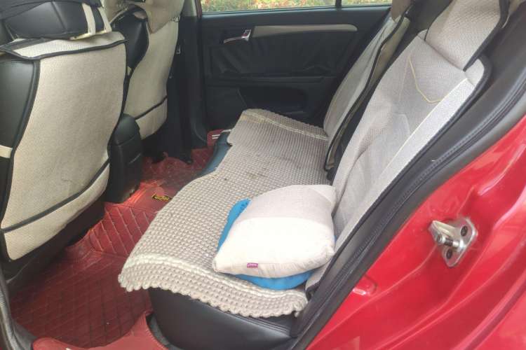 Used Roewe 350 2010 350C 1.5L Automatic Xunyi Edition Left Rear Seat