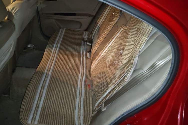 Used Roewe 350 2010 350C 1.5L Manual Xunzhi Edition Left Rear Seat