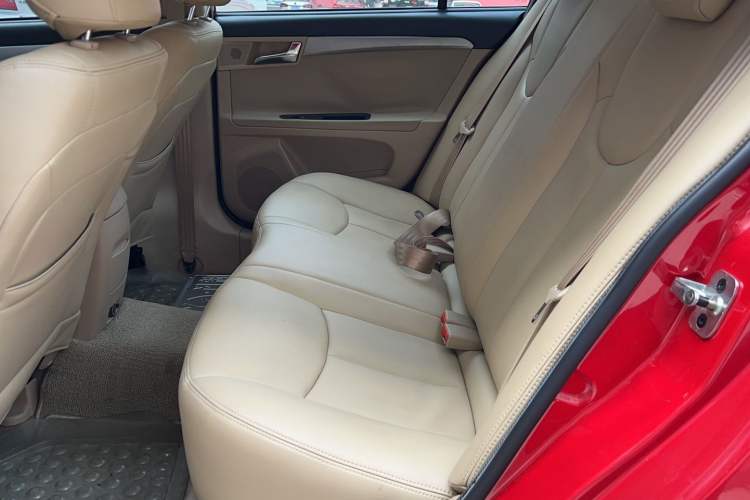 Used Roewe 350 2010 350S 1.5L Automatic Xunda Edition Left Rear Seat
