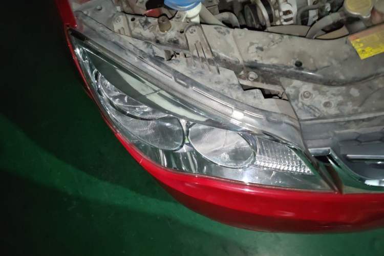 Used Roewe 350 2010 350C 1.5L Manual Xunzhi Edition Right Front Headlight