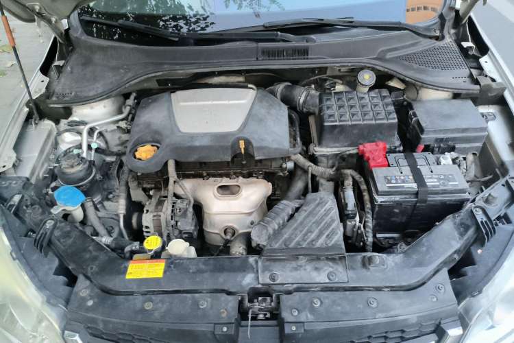 Used Roewe 350 2010 350C 1.5L Automatic Xunyi Edition Engine Bay