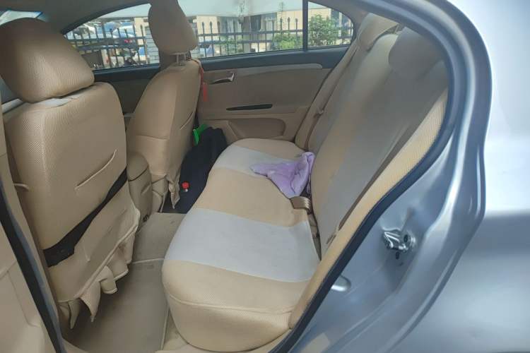 Used Roewe 350 2010 350S 1.5L Automatic Xunda Edition Left Rear Seat