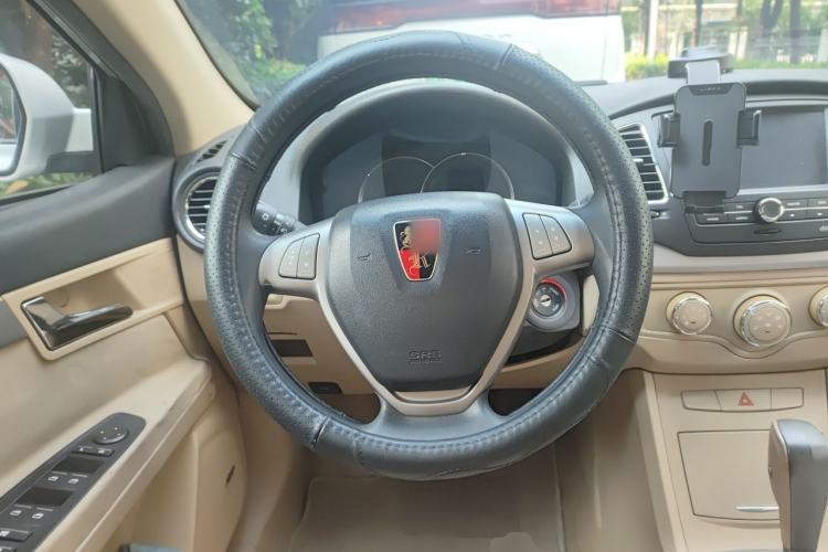 Used Roewe 350 2010 350S 1.5L Automatic Xunda Edition Steering Wheel