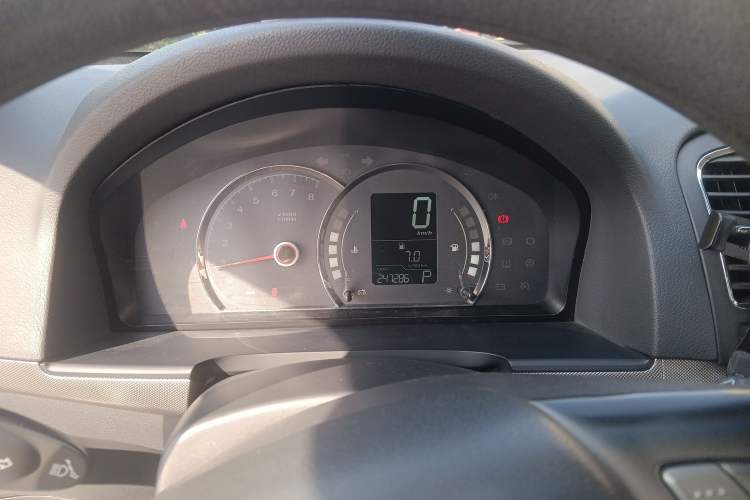 Used Roewe 350 2010 350C 1.5L Automatic Xunyi Edition Instrument Cluster