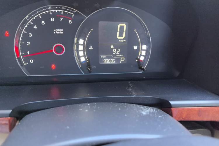 Used Roewe 350 2010 350C 1.5L Automatic Xunyi Edition Odometer Close Up