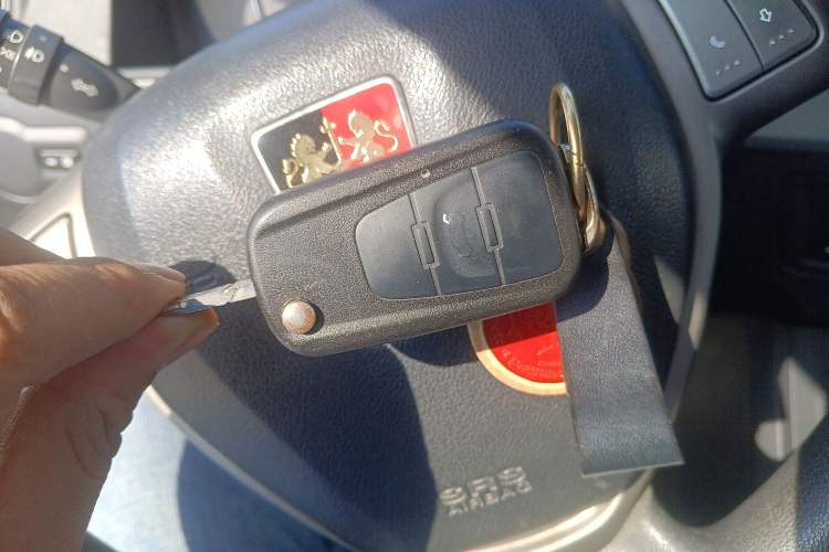 Used Roewe 350 2010 350C 1.5L Automatic Xunyi Edition Vehicle Key