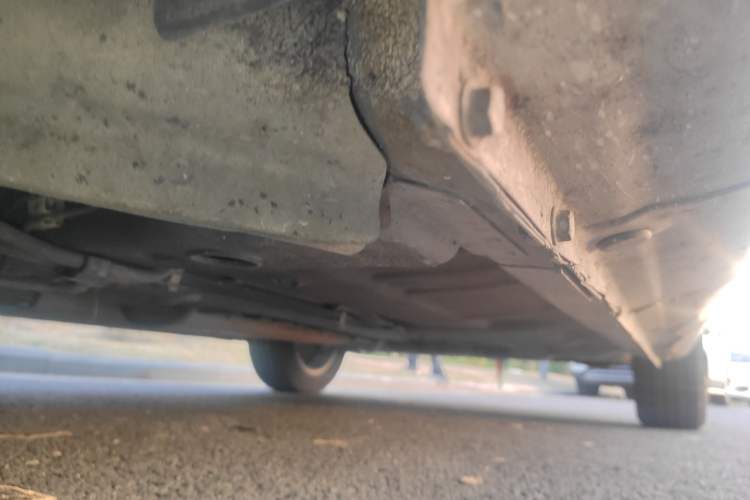 Used Roewe 350 2010 350C 1.5L Automatic Xunyi Edition Chassis Front Left