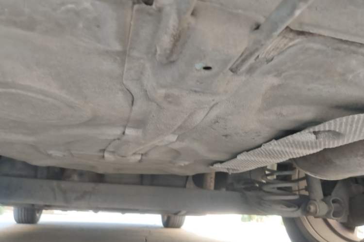 Used Roewe 350 2010 350C 1.5L Manual Xunzhi Edition Chassis Rear