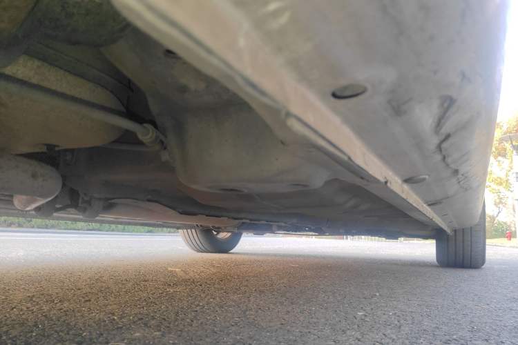 Used Roewe 350 2010 350C 1.5L Automatic Xunyi Edition Chassis Rear Right