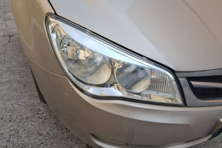 Used Roewe 350 2010 350C 1.5L Manual Xunzhi Edition Right Front Headlight