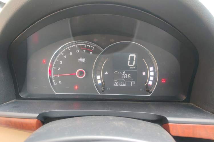 Used Roewe 350 2011 350D 1.5L Automatic Xunhao Edition Instrument Cluster