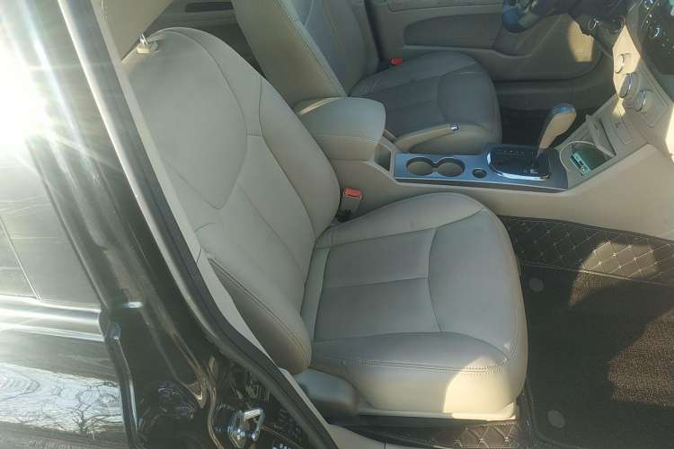 Used Roewe 350 2011 350S 1.5L Automatic Xunda Edition Right Front Seat