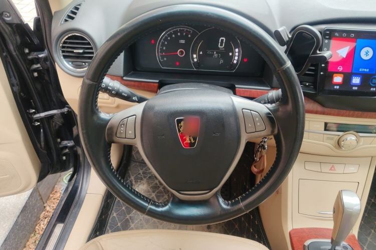 Used Roewe 350 2011 350D 1.5L Automatic Xunhao Edition Steering Wheel