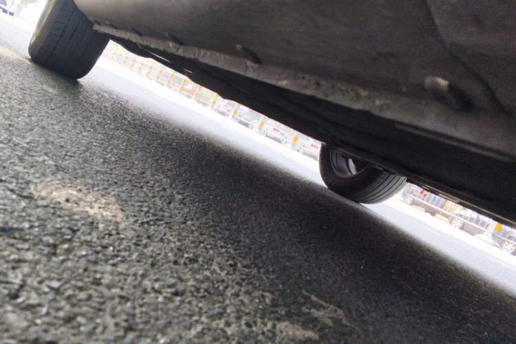 Used Roewe 350 2011 350S 1.5L Manual Xunchi Edition Chassis Front Right