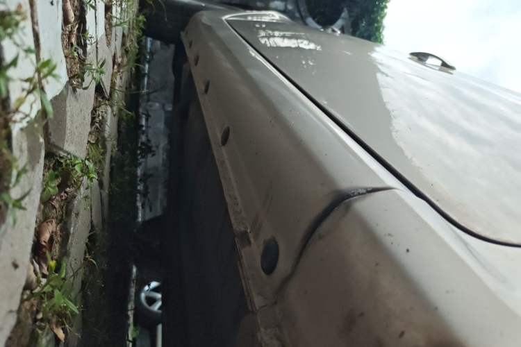Used Roewe 350 2011 350S 1.5L Automatic Xunda Edition Chassis Front Right