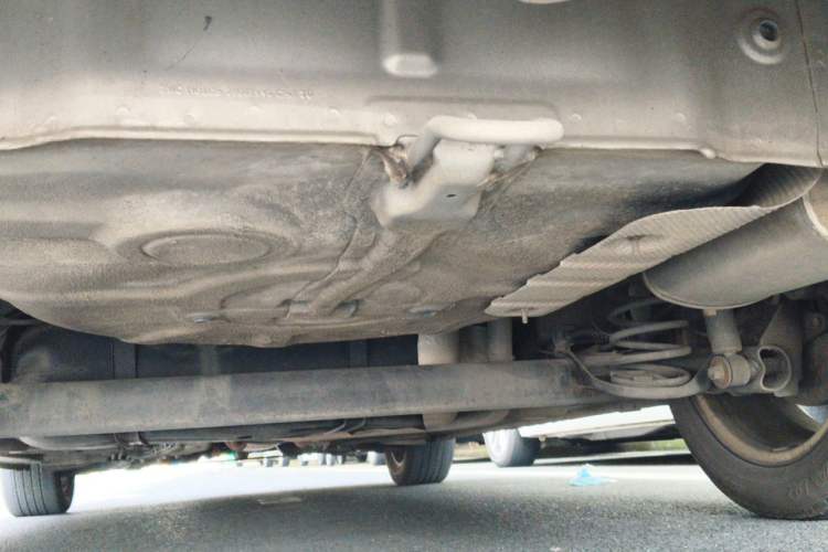 Used Roewe 350 2011 350S 1.5L Manual Xunchi Edition Chassis Rear