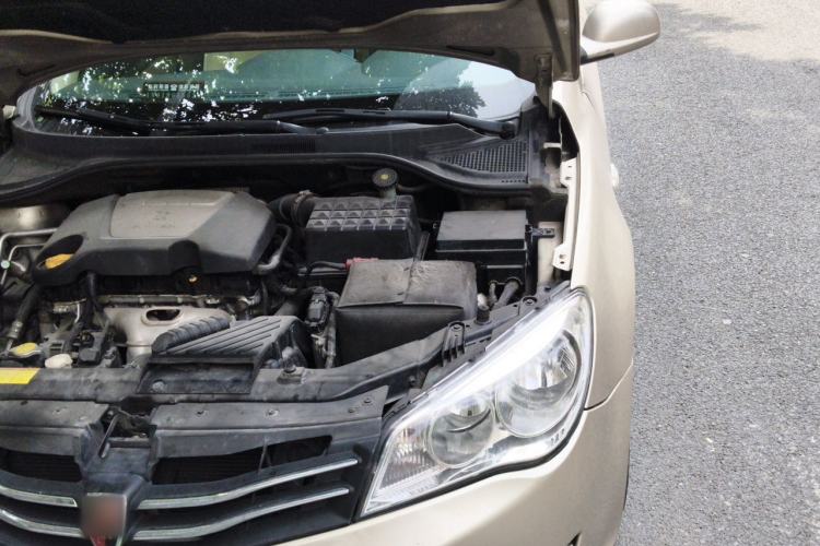 Used Roewe 350 2011 350S 1.5L Manual Xunchi Edition Engine Bay Left