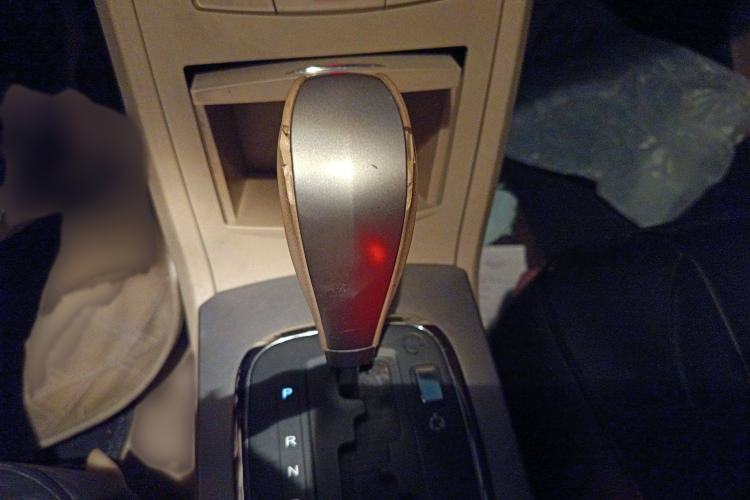 Used Roewe 350 2011 350S 1.5L Automatic Xunda Edition Gear Lever