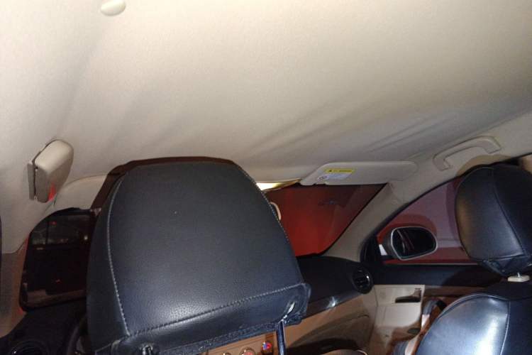Used Roewe 350 2011 350S 1.5L Automatic Xunda Edition Headliner