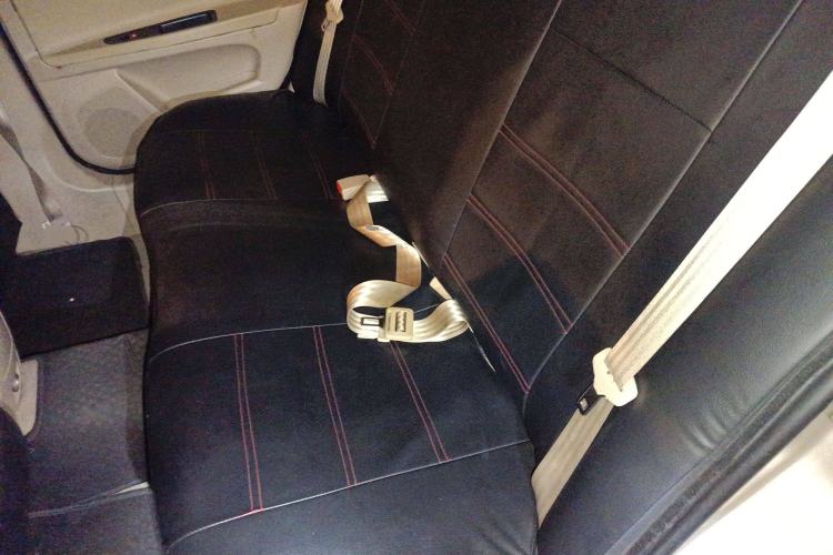 Used Roewe 350 2011 350S 1.5L Automatic Xunda Edition Interior 4