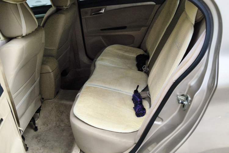 Used Roewe 350 2011 350S 1.5L Manual Xunchi Edition Left Rear Seat