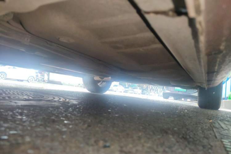 Used Roewe 350 2011 350S 1.5L Automatic Xunyue Edition Chassis Front Left