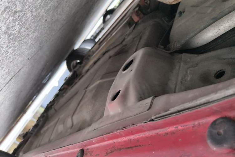 Used Roewe 350 2011 350S 1.5L Automatic Xunda Edition Chassis Rear Right