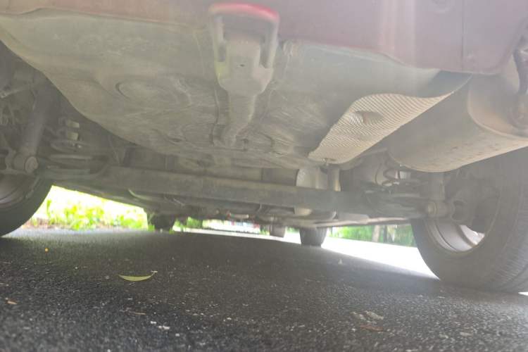 Used Roewe 350 2011 350S 1.5L Automatic Xunda Edition Chassis Rear