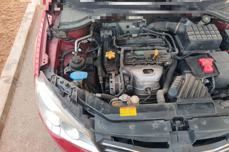 Used Roewe 350 2011 350S 1.5L Manual Xunchi Edition Engine Bay Right